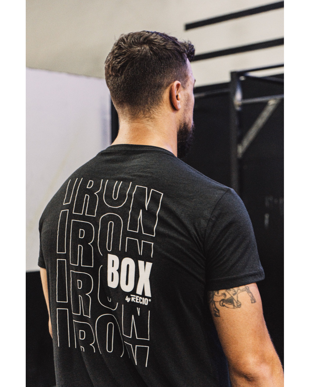 Camiseta IRON